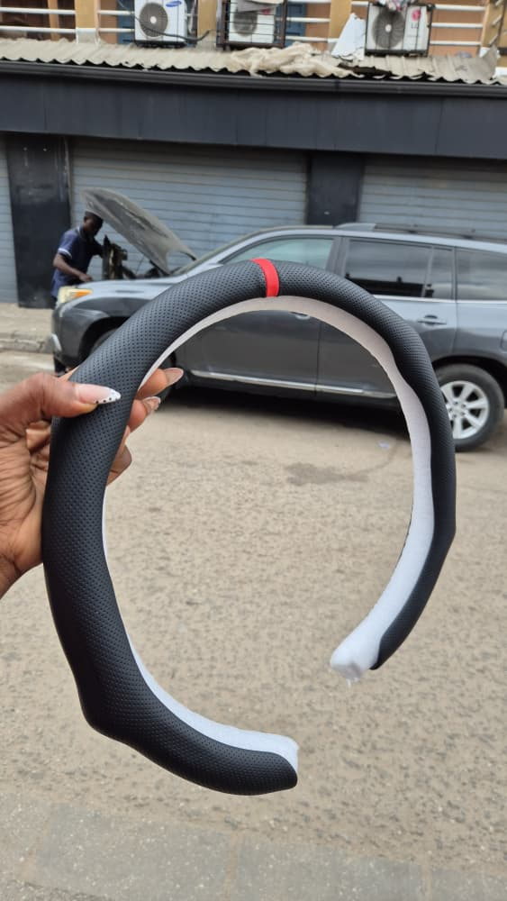 5D Steering Wheel Cover - Plain Black view 2