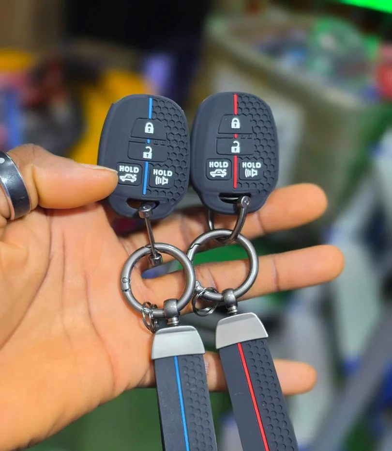 2014 Toyota Camry Keyless Remote Cover and Key Holder