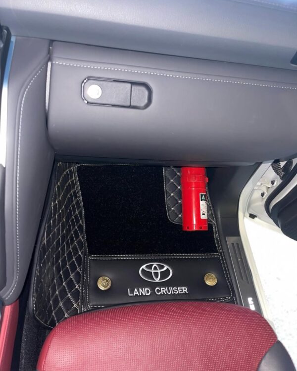 Double Layer VIP Floor Mat – Toyota Land Cruiser (2022–2025)
